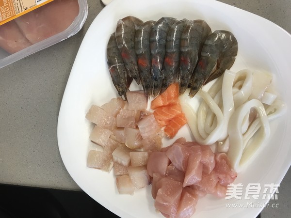 西班牙海陆饭的做法步骤：1