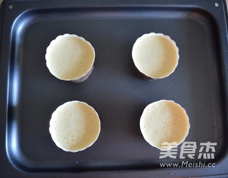 海绵纸杯蛋糕的做法步骤:7