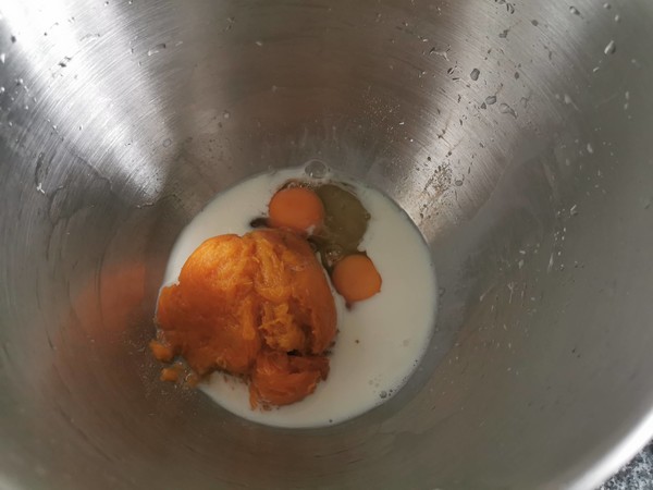 椰子油南瓜面包的做法步骤：1