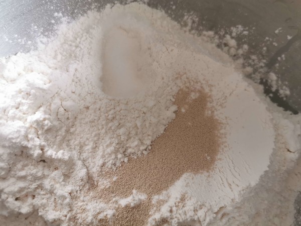 椰子油南瓜面包的做法步骤:3