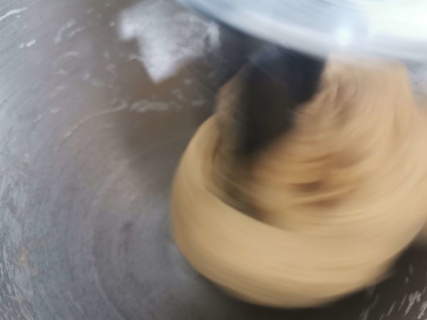 椰子油南瓜面包的做法步骤:5