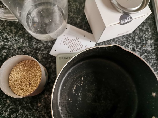 藜麦戚风的做法步骤：1