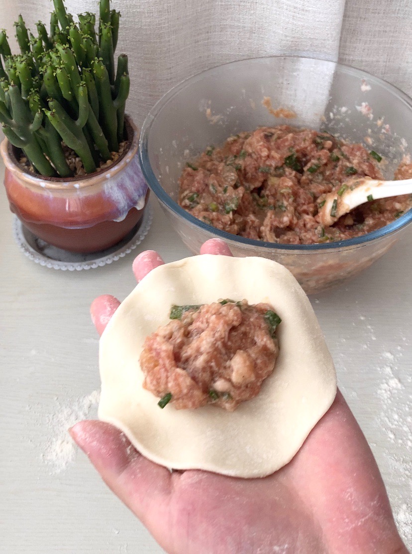 香嫩多汁,鸡汁汤包的做法步骤:11
