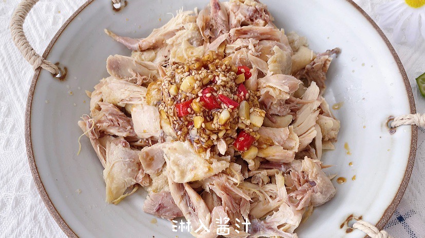 柠檬手撕鸡,酸辣又开胃的做法步骤:6
