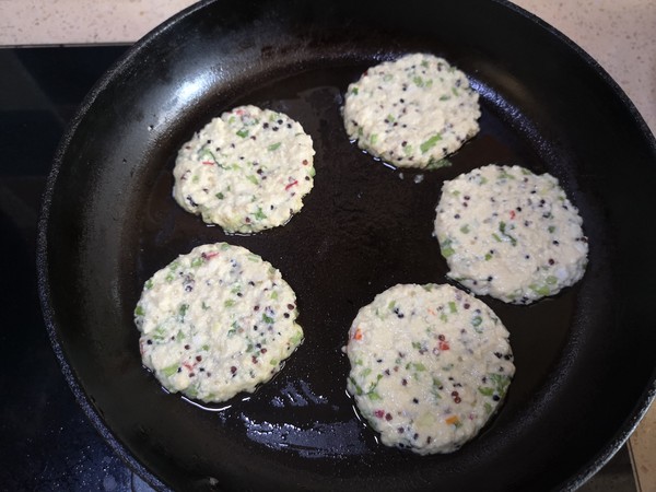 三色藜麦豆腐早餐饼的做法步骤：8