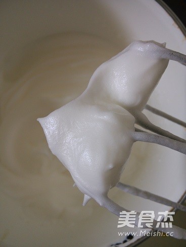南洋咖喱戚风蛋糕的做法步骤:9