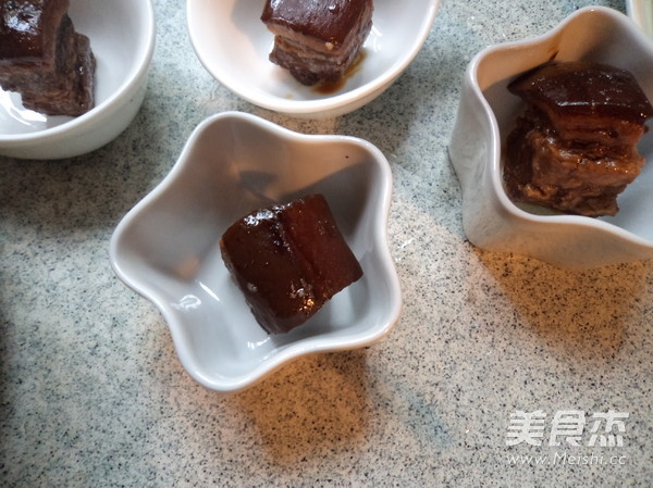 东坡肉的做法步骤:13