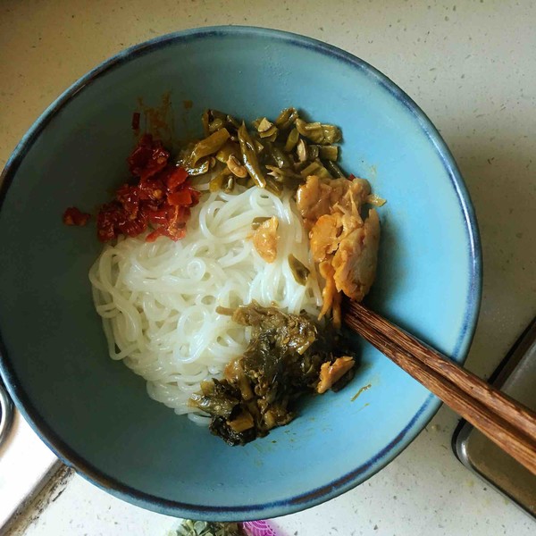 香辣牛肉粉的做法步骤:8