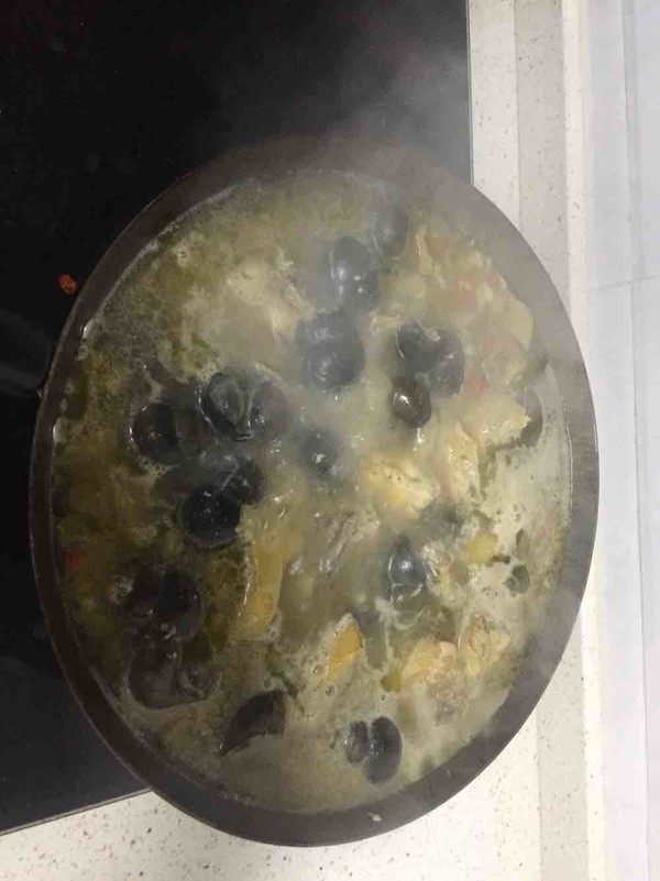 田螺鸡煲的做法步骤：9