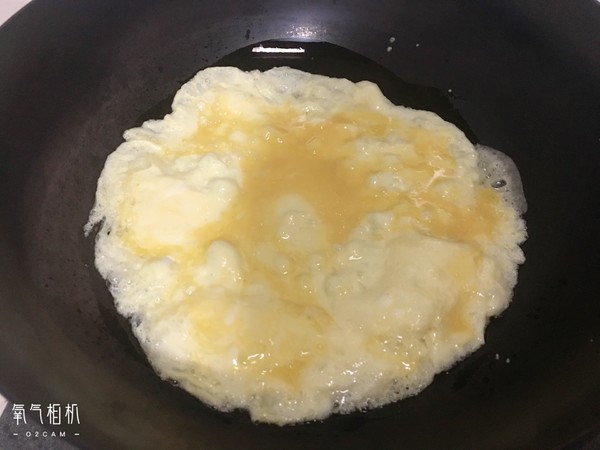 黄瓜火腿炒饭的做法步骤：3