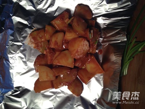 腐乳烤土豆的做法步骤:3