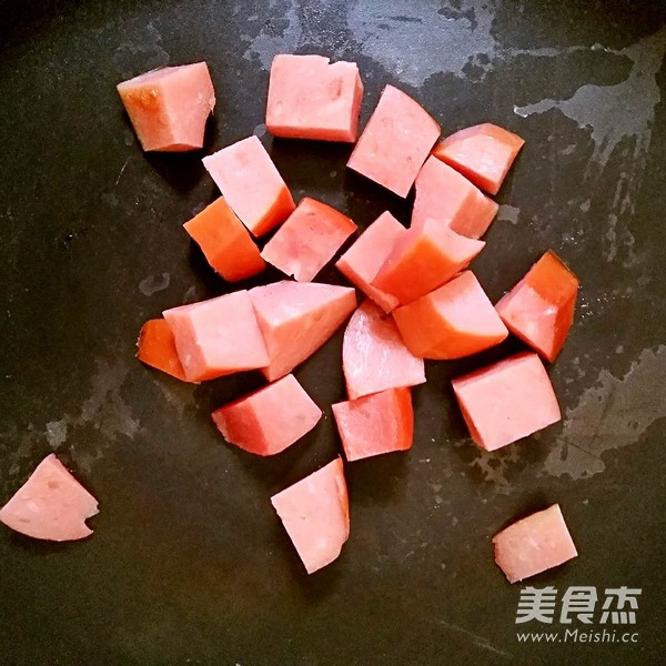 油醋汁鸡肉豌豆沙拉的做法步骤：2