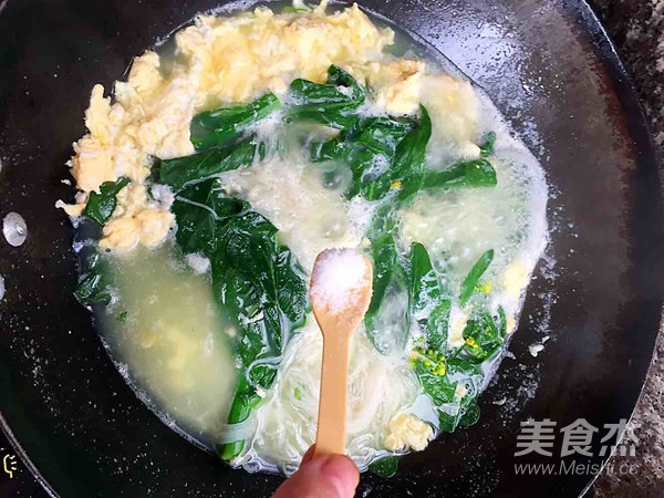 菜心鸡蛋汤米粉的做法步骤:8