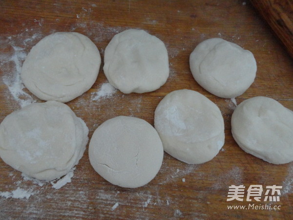 水萝卜猪肉包子的做法步骤:8