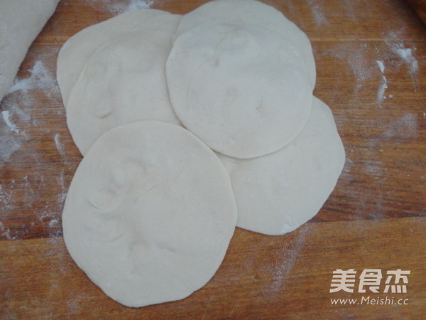 水萝卜猪肉包子的做法步骤:9