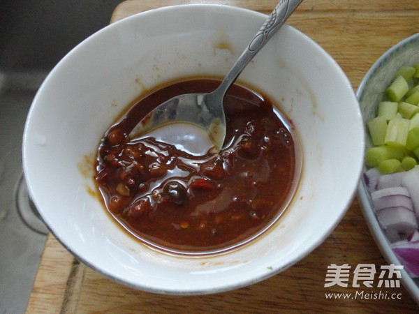 杂酱面的做法步骤:3
