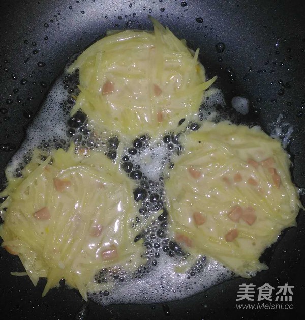 香煎土豆饼的做法步骤：5