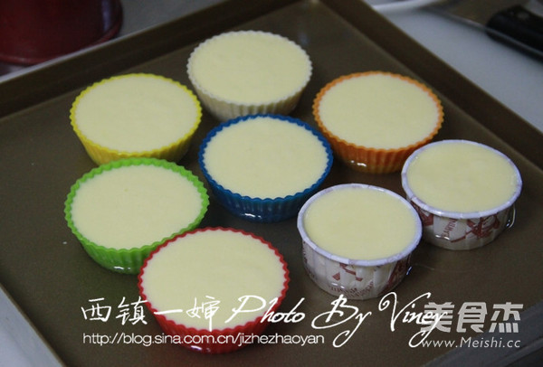 香草轻乳酪蛋糕的做法步骤:7