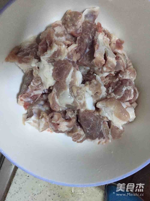 糯米蒸排骨的做法步骤:2