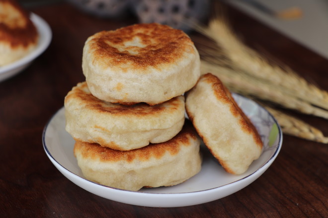 麻香卷心菜馅饼的做法步骤：11