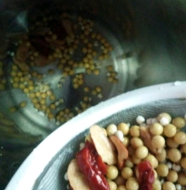 红枣豆浆的做法步骤：3