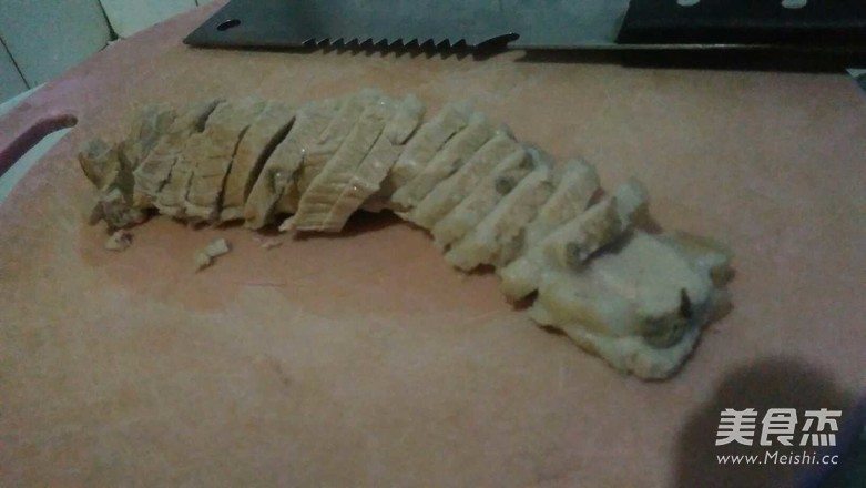 酸菜白肉炖血肠的做法步骤:2