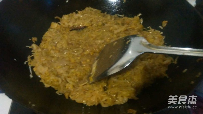 酸菜白肉炖血肠的做法步骤:4