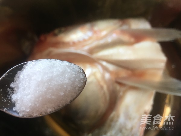 霸王超市| 剁椒鱼头的做法步骤:4