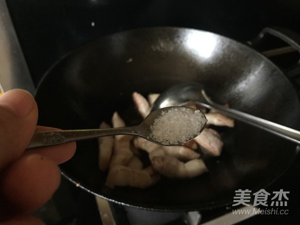 萝卜红烧肉的做法步骤：5