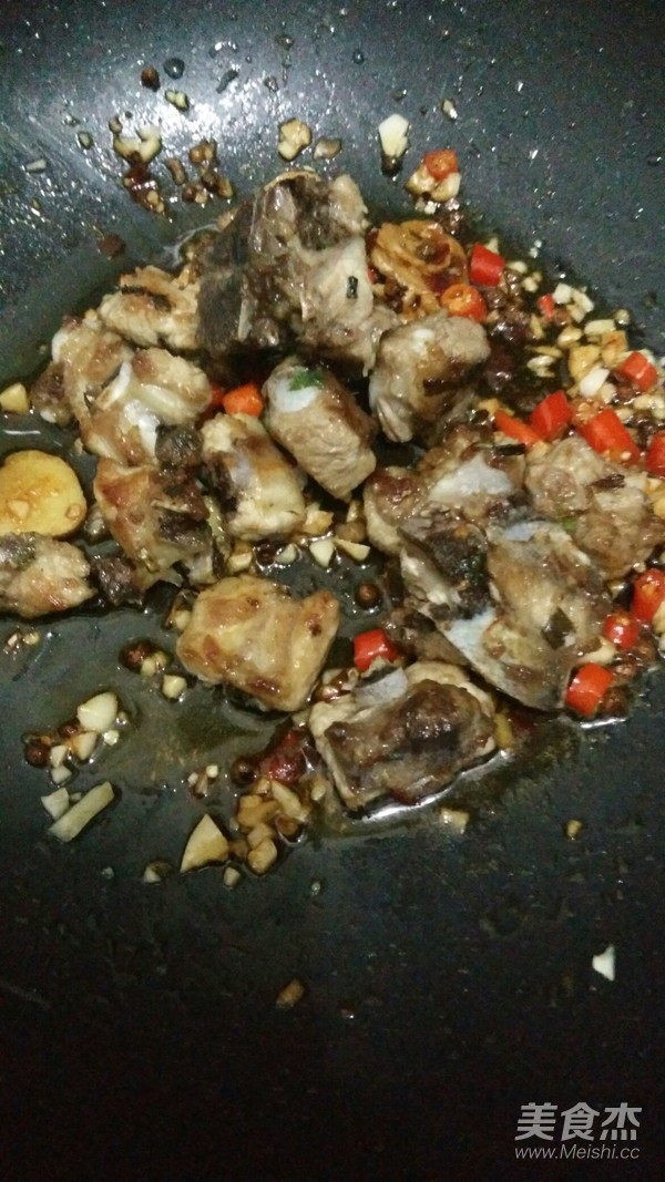 青椒排骨的做法步骤:10
