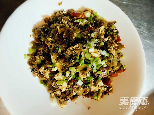 下饭菜炒鸡蛋的做法步骤：4
