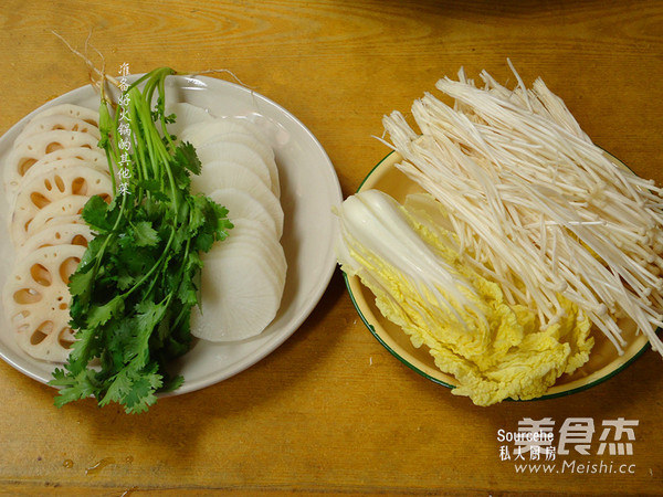 香浓牛肉味清汤火锅的做法步骤:3