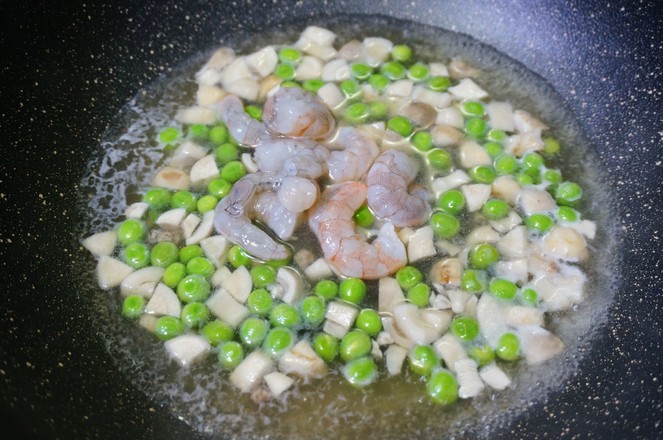 虾仁烩豆腐的做法步骤:2
