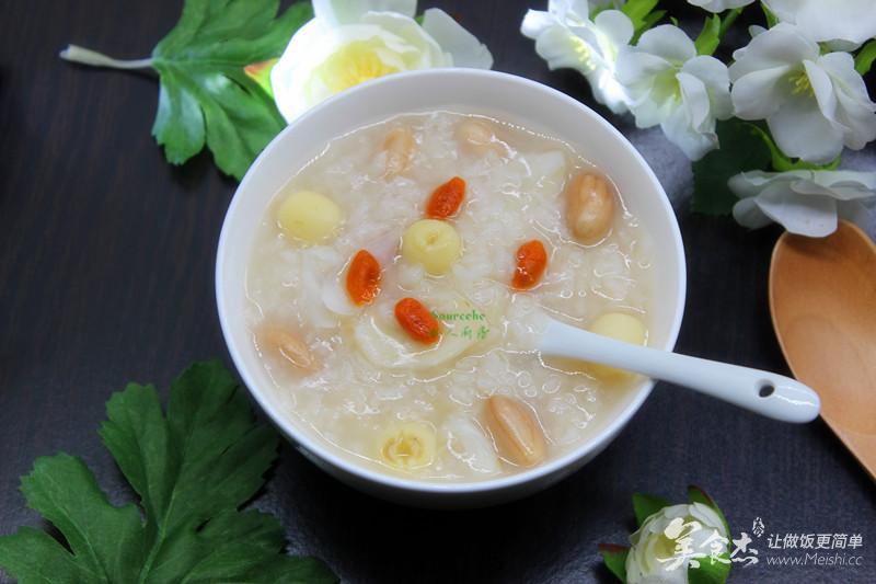 67夏季营养粥莲子百合粥