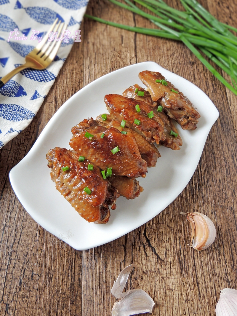 菜鸟级别也能做得秀色可餐的懒人家常菜——蚝油鸡翅