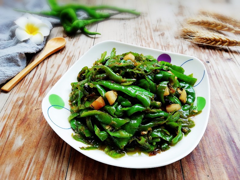 江西人都爱这样吃辣椒,开胃又下饭,比吃肉过瘾,做法也简单