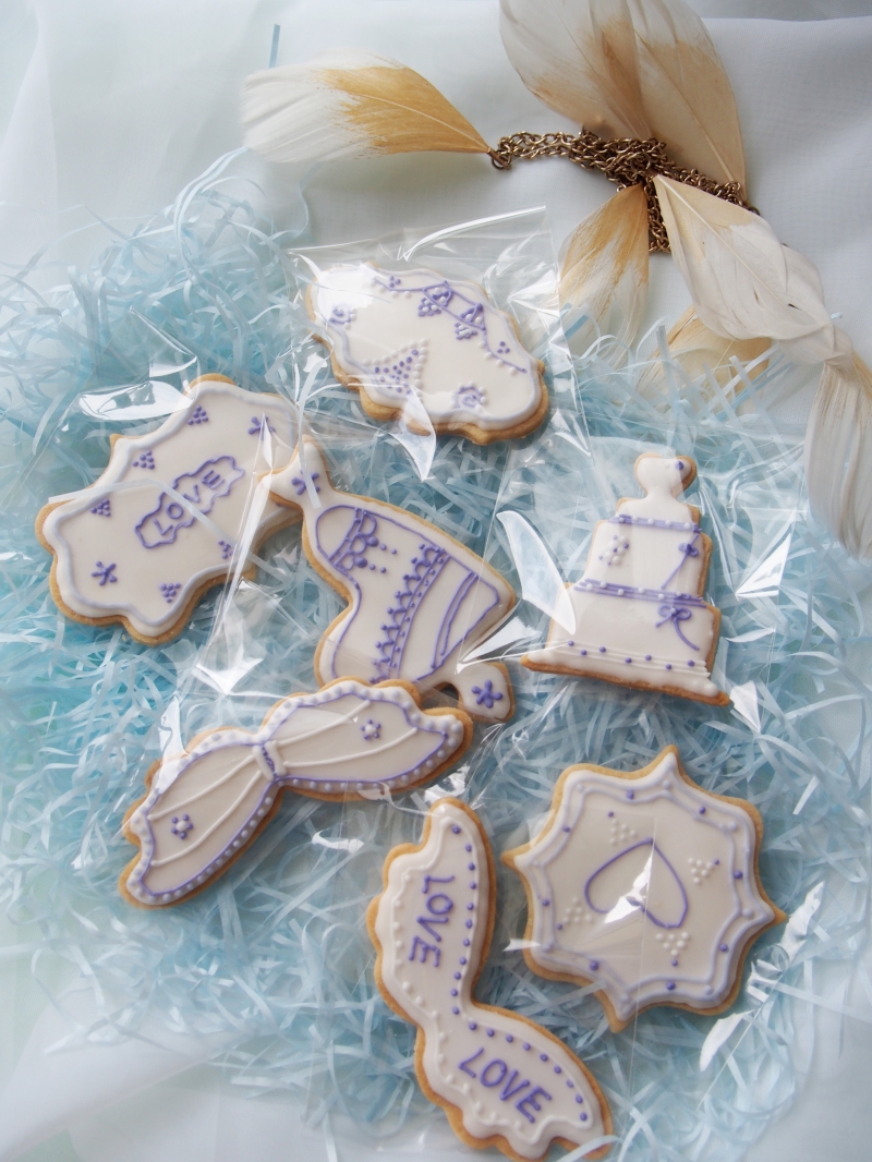 花样多变的婚礼糖霜饼干