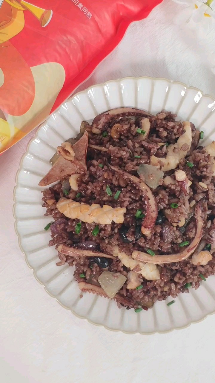 鱿鱼炒饭