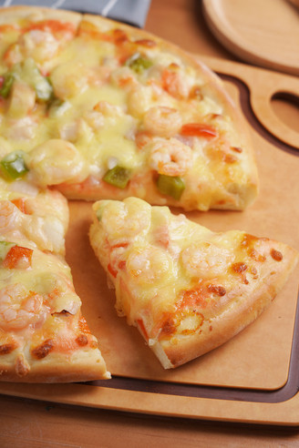 味美料足，孩子超爱吃——虾仁时蔬披萨【孔老师教做菜】的做法