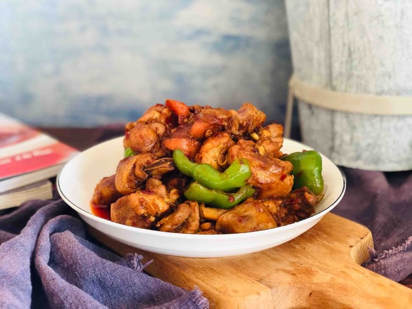 火锅鸡的家常做法，香辣过瘾简单易做，配米饭太下饭啦的做法