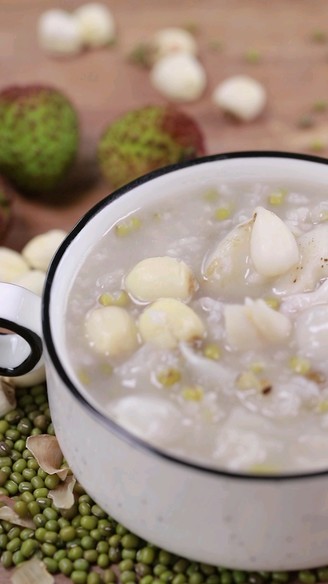 食美粥-水果粥系列“荔枝银耳莲子粥”营养早餐荔枝银耳莲子百合绿豆粥砂锅炖锅做法易学易做