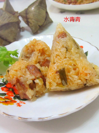 葱香猪肉糯米粽的做法