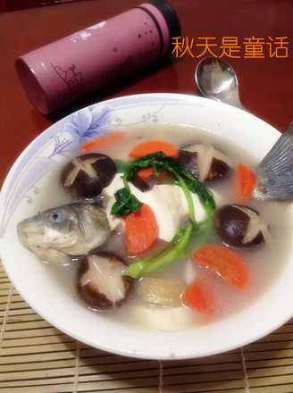 香菇豆腐鲫鱼汤的做法