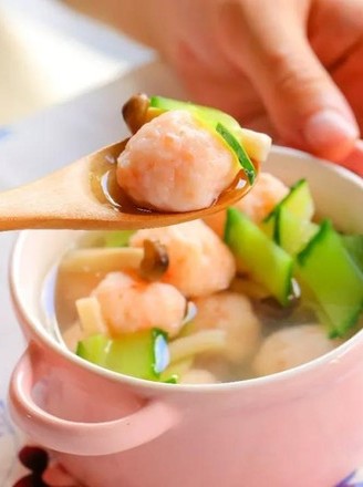 蘑菇虾滑汤  宝宝辅食食谱的做法