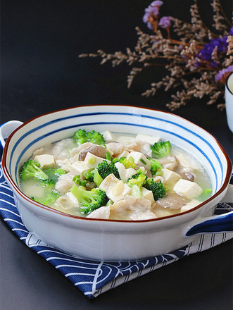 菌菇豆腐瘦肉汤的做法