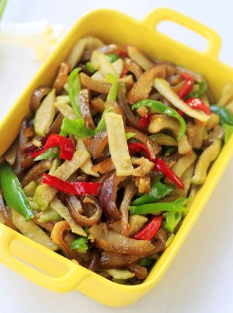 萝卜干炒肉皮