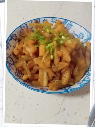 芹菜土豆条