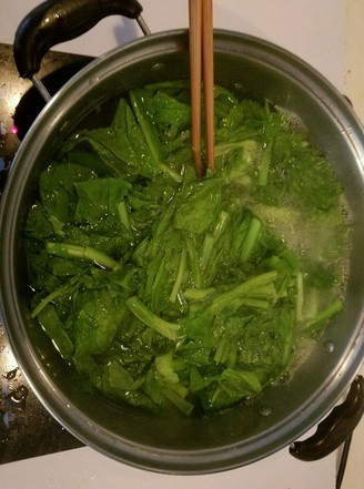 煮淡青菜的做法