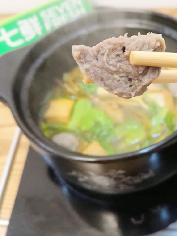 松茸鱼豆腐牛肉丸火锅